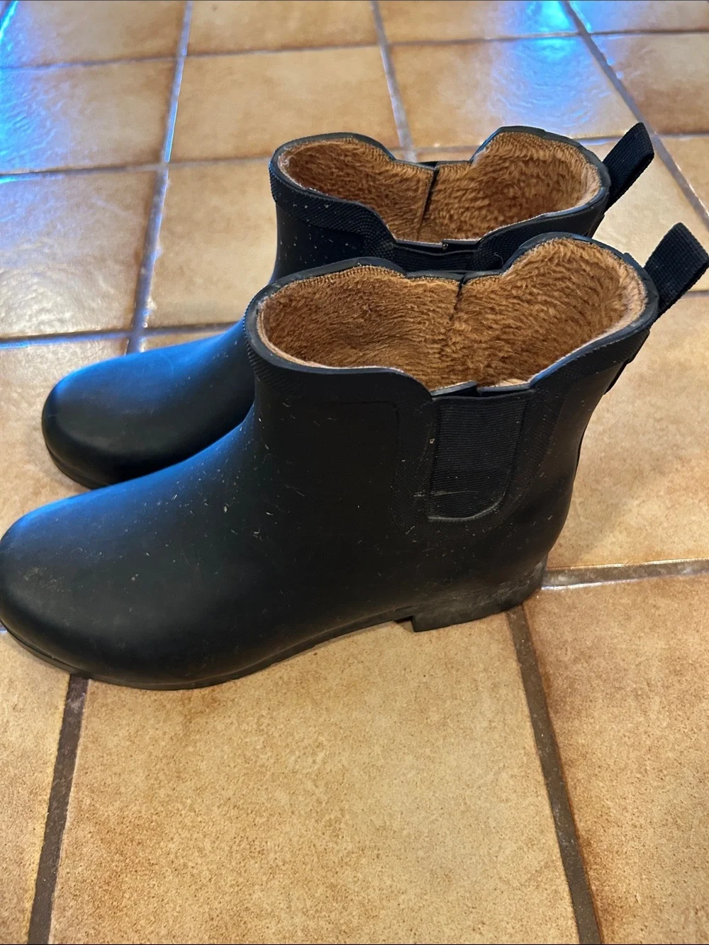 chooka Womens Black Slip-On Rain Boots